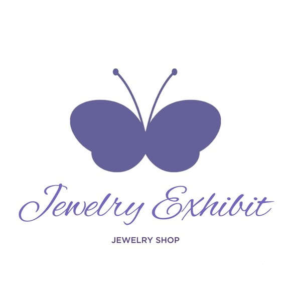 Meet your Posher, Cassandra - Picture 1 of 1